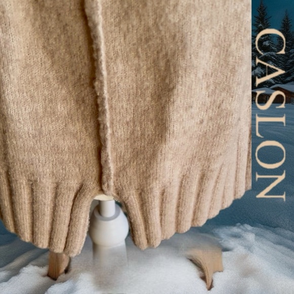 95 Caslon Women's Light Tan Crew Neck Sweater - Picture 6 of 10